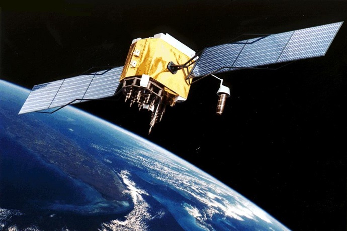 GPS satellite GPS satellite