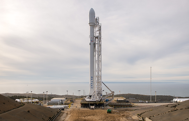 SpaceX Falcon 9 rocket carrying Jason-3