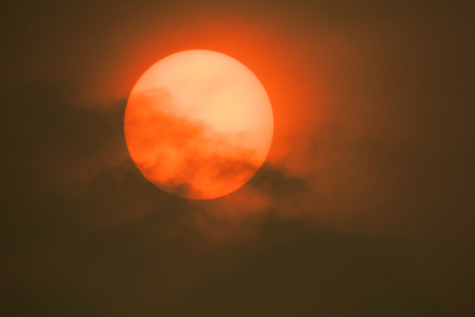 Red sky over the UK in October 2017