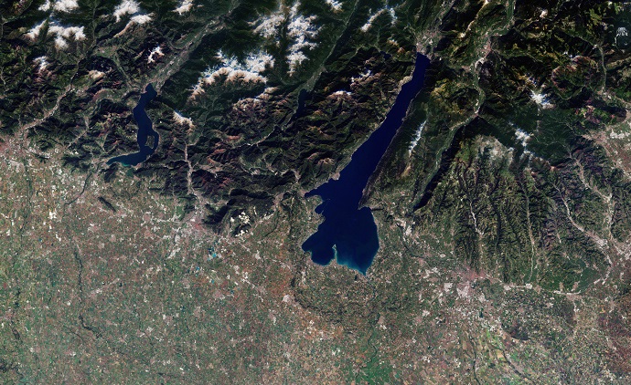 Lake Garda as seen by Sentinel-2 in May 2019