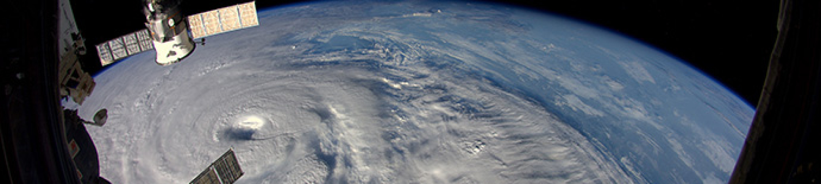 Ocean coupling in tropical cyclone forecasts | ECMWF