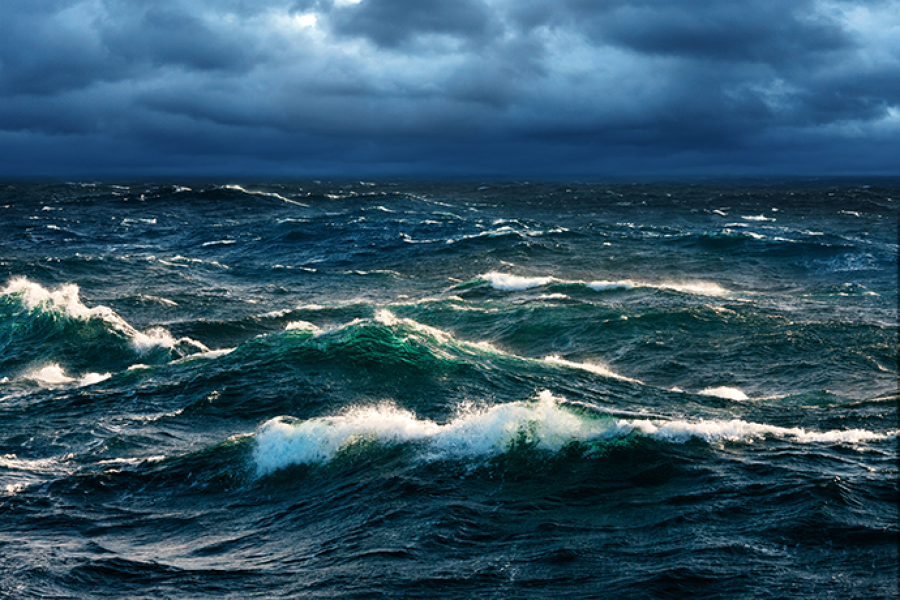 Photo of small waves in the ocean
