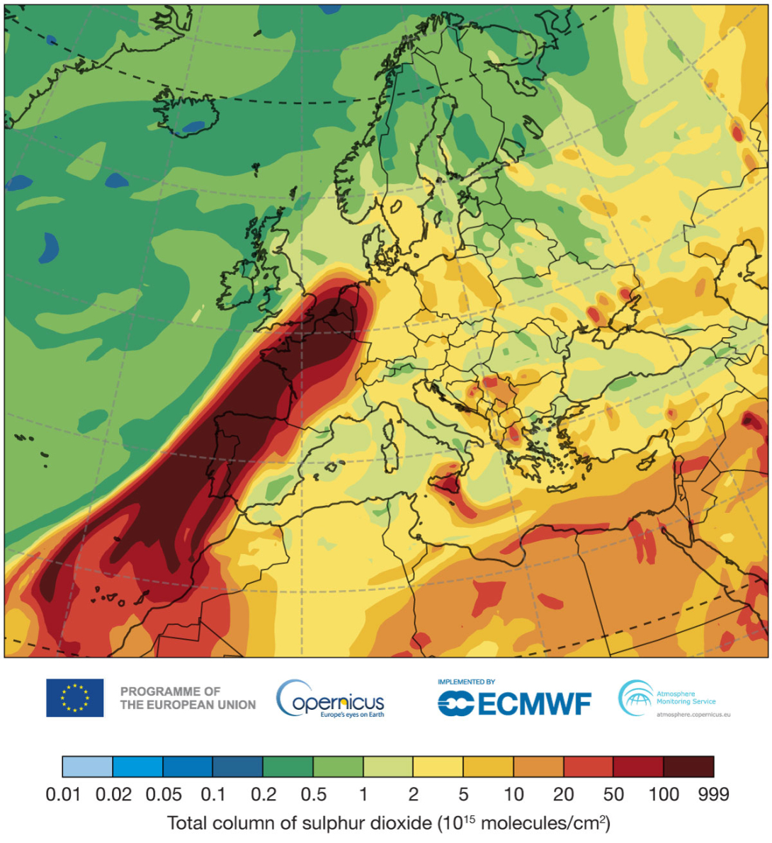 Sulphur dioxide plume. Sulphur dioxide plume.